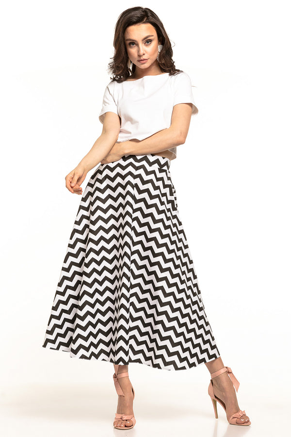 Skirt model 143237 Tessita